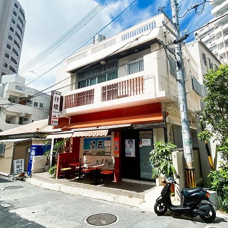 沖縄の宿 行燈 あんどん Naha Ngoại thất bức ảnh